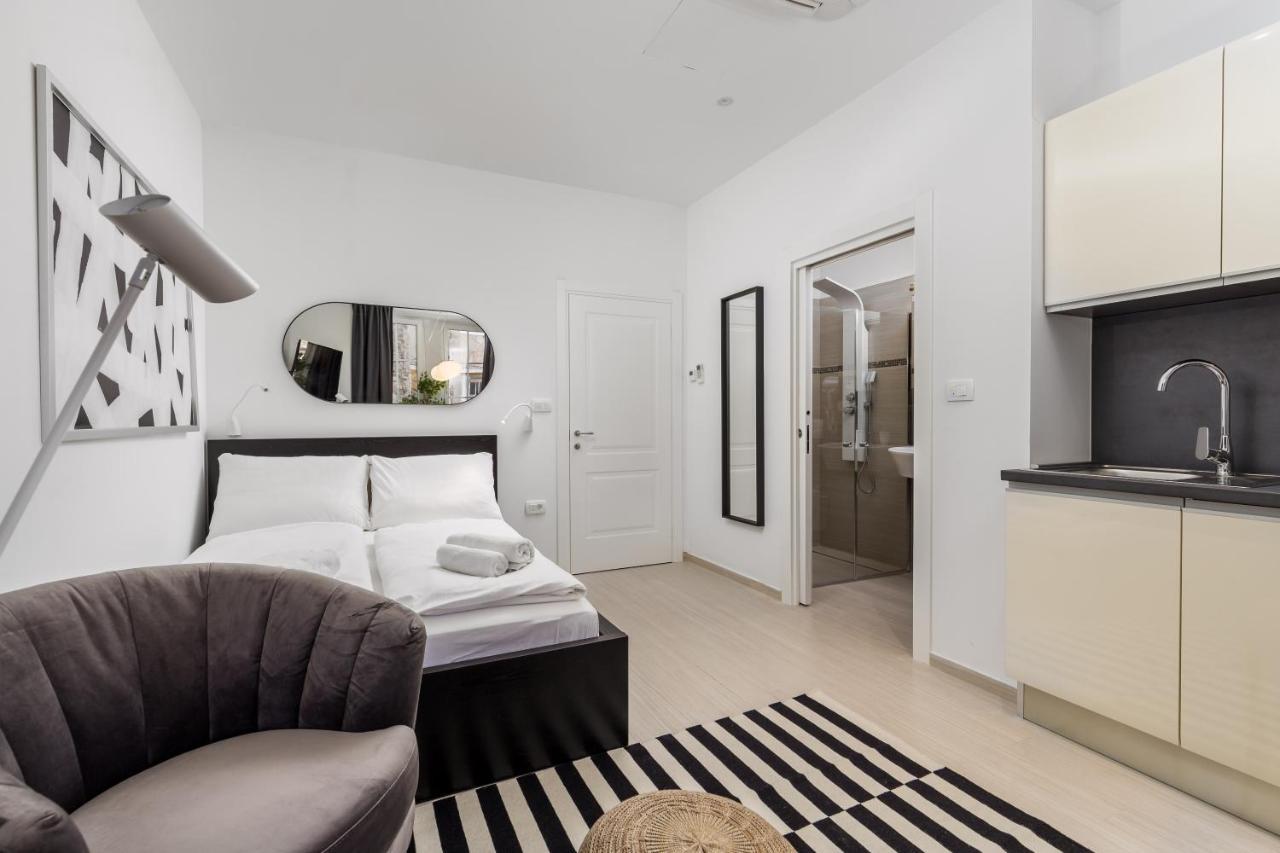 Apartments Harbour View Rijeka Luaran gambar